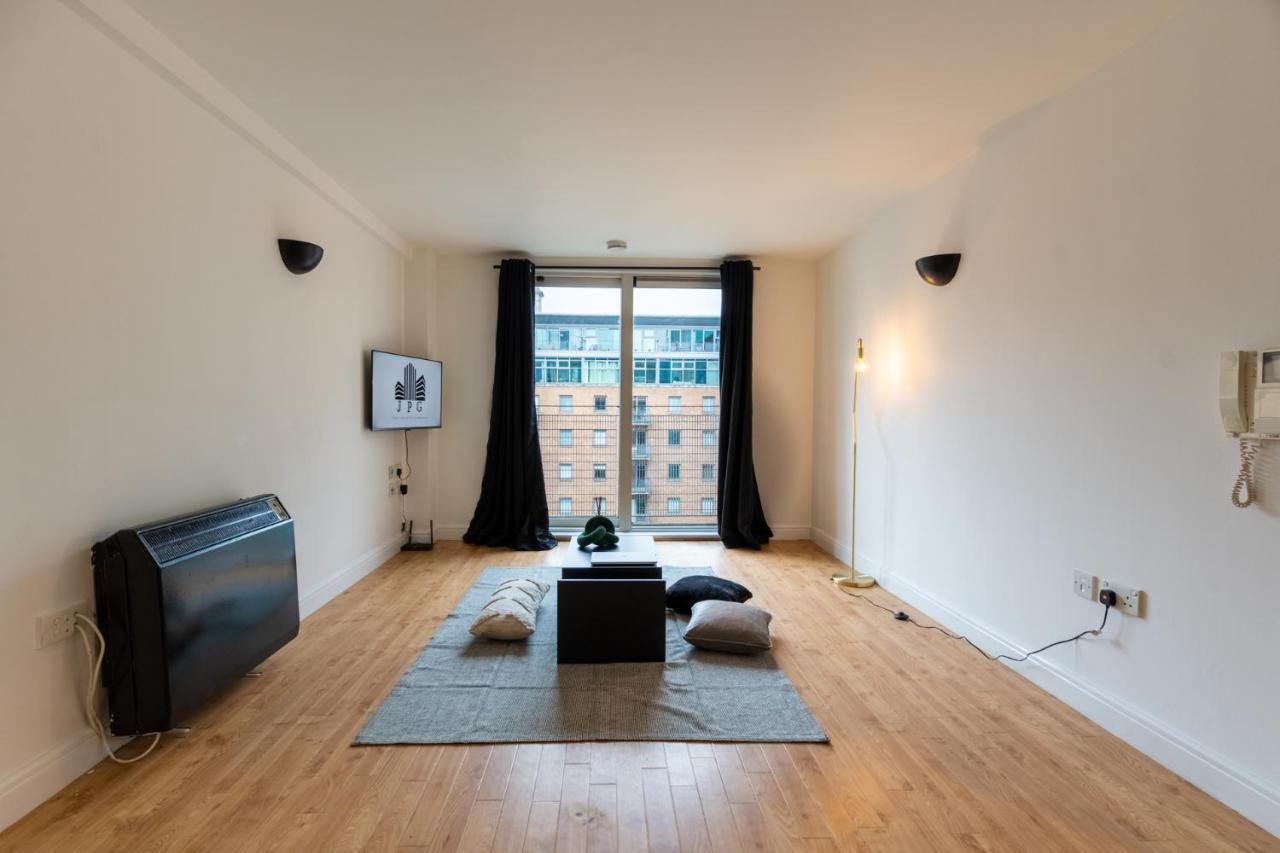 Jpg Theatre Suite - High Floor Mcr Luxe Apartment W Balcony Canal Views 曼彻斯特 外观 照片